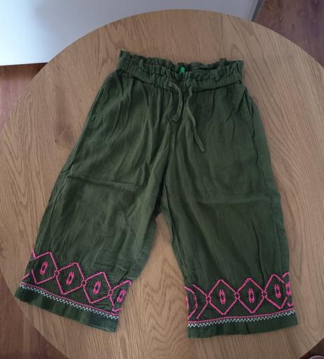 Letné dievčenské nohavice, benetton,104