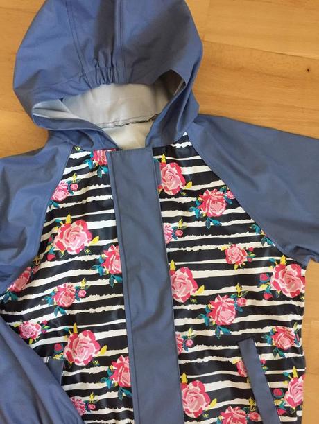 Bunda do dažďa, 116