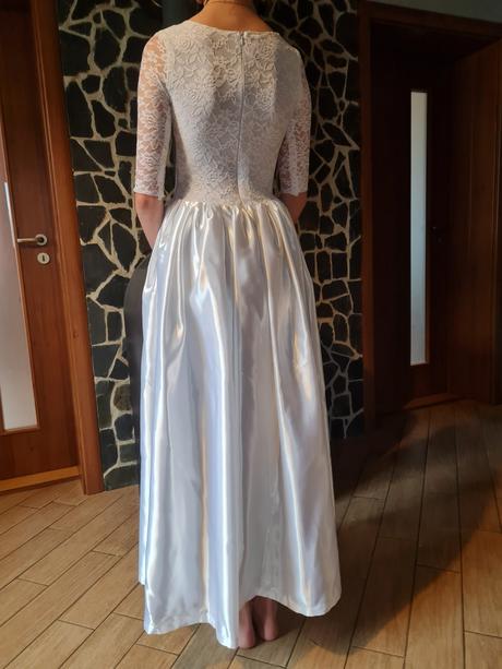 Šaty na 1. sv. prijímanie, 152