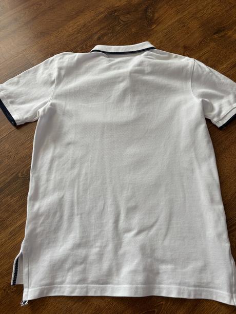 Tricko v.152, reserved,152