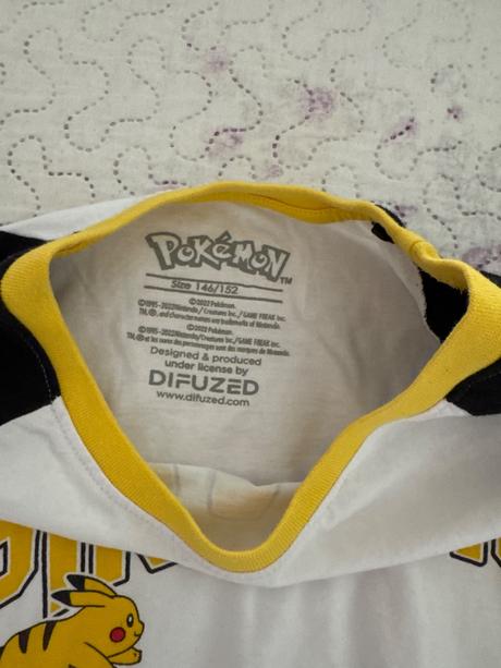 Tričko pikachu, 152