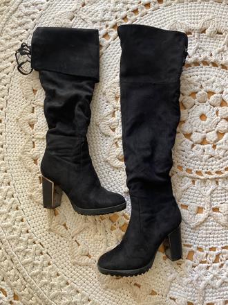 Semišové čižmy, 38