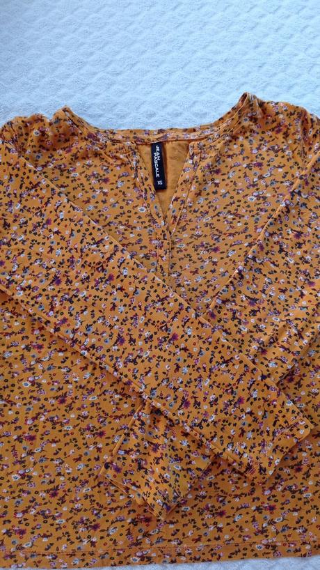 Horčicove tričko s kvietkami, xs