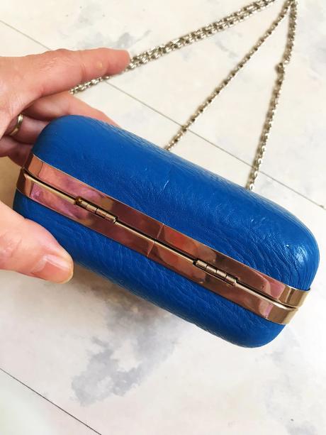 Kabelka na retiazke,