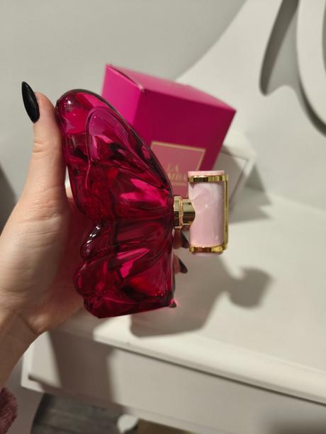 Novinka carolina herrera la bomba edp 80ml., 