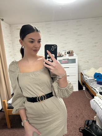 Zahoni krásne šaty veľkosť s/m, s