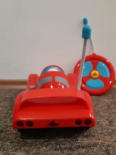 Autíčko na ovládanie, 