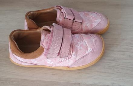 Blifestyle celoročne tenisky, 31