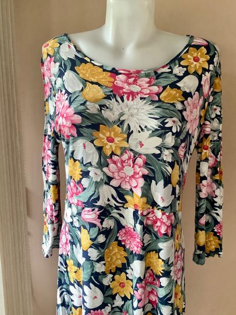 Šaty indiska/sep1, 40