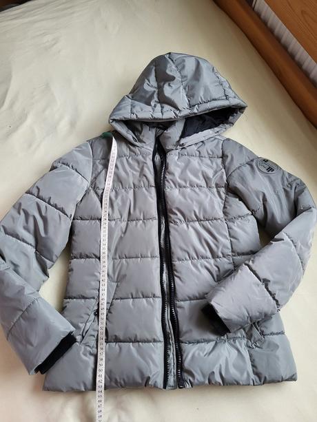 Zimná bunda, 158