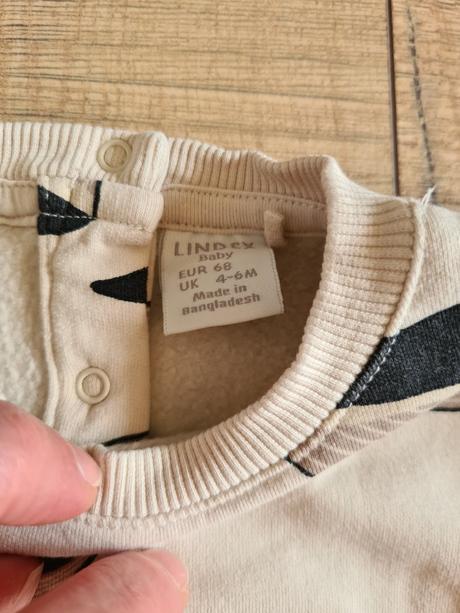 Lindex velryby, 50–62