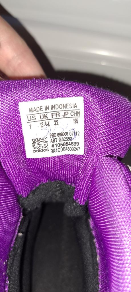 Kvalitné nepremokavé adidas topánky v.32, adidas,32