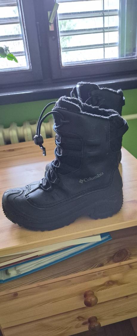 Snehule, columbia,36