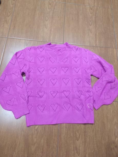 Dierovany svetrík, m