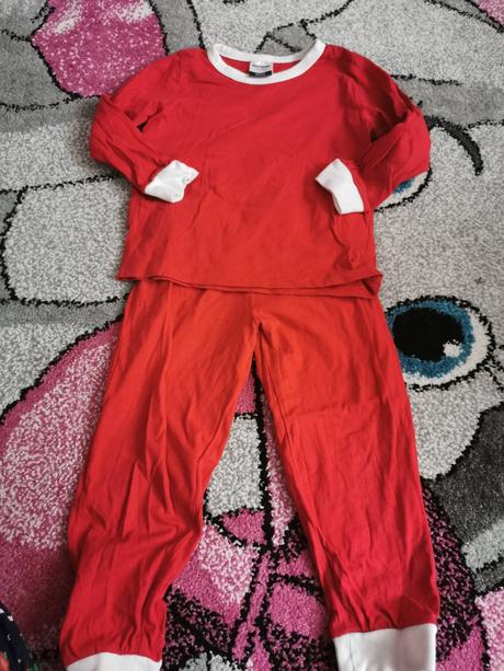 Vianočné pyžamko 18-24 mesiacov, 92