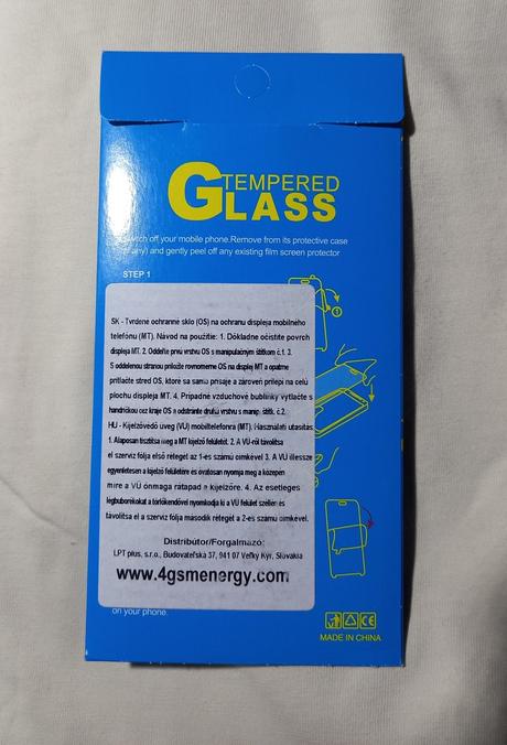 4 kusy tvrdene ochranne skla na mobil, 