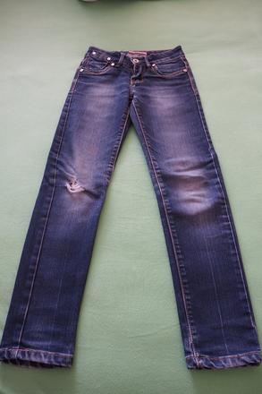 Dievčenské rifle, 140