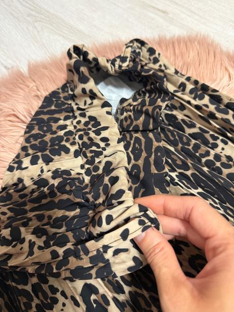 Plisovaná sukňa, zara,s