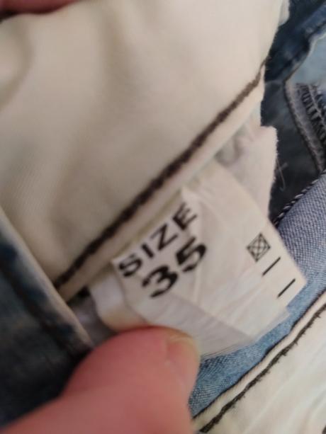 Pánske krátke nohavice (veľkosť 35), 35