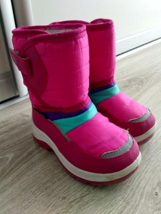 Kvalitne, teple, znackove snehule vel. 25, vd 15c, 25