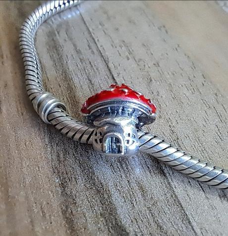 Prívesok hríbikový domček, 