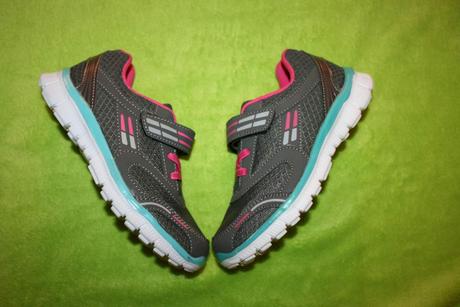 Divcenske indigo tenisky 31, 31