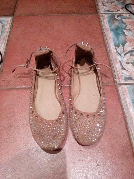 Vybíjané balerínky, 40