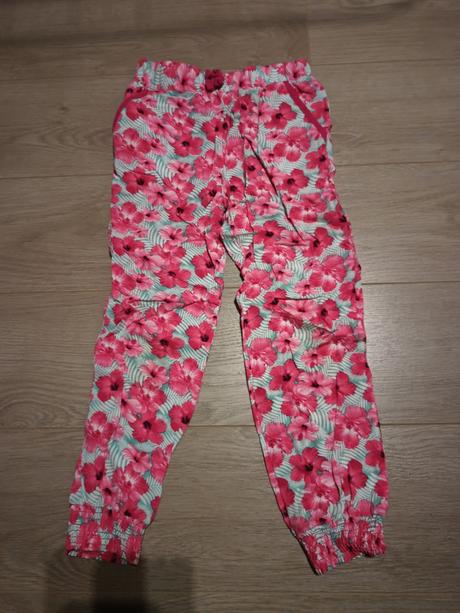 Ľahké letné nohavice, young dimension,116