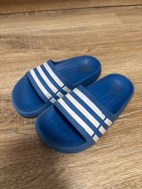 Šľapky, adidas,27