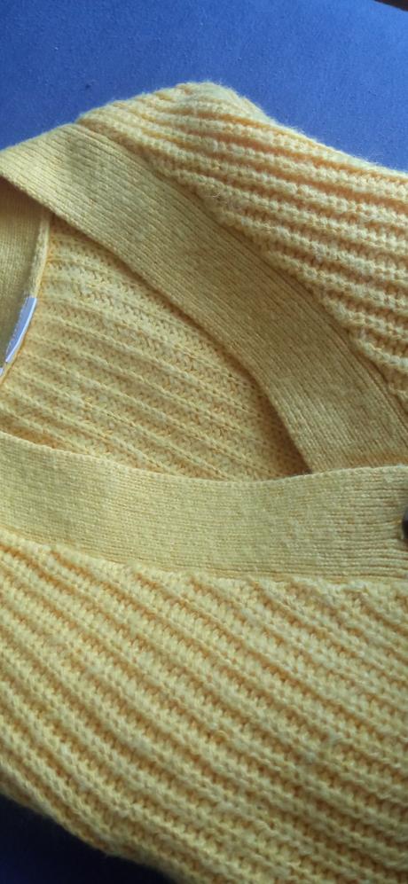 Žltý sveter, bonprix,158