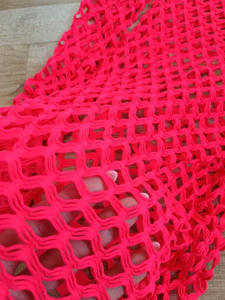 Sieťovaný svetrík, s