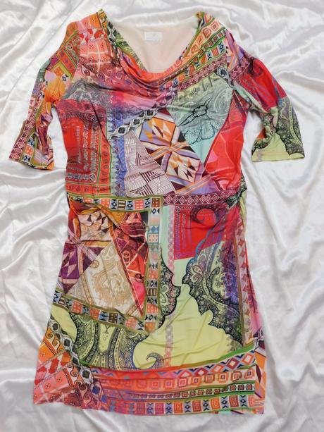 Kirsten krog luxusne velmi pekne šaty, 42