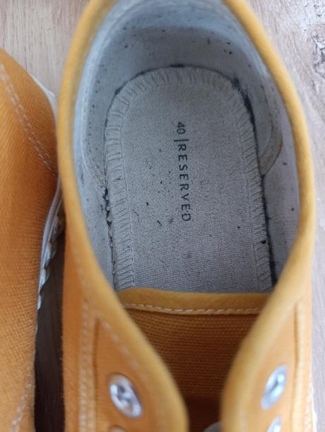 Super stav, reserved,40