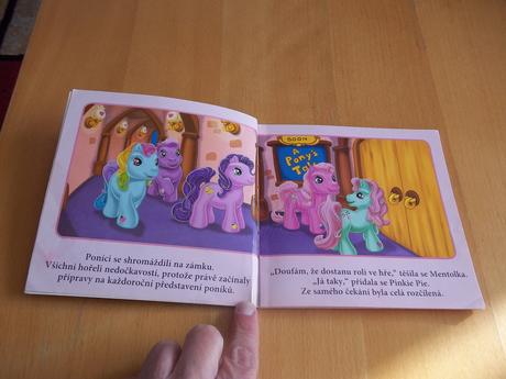 Knižka - my little pony - příběh poníka,