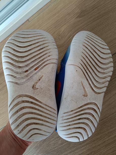 Letné tenisky, nike,25