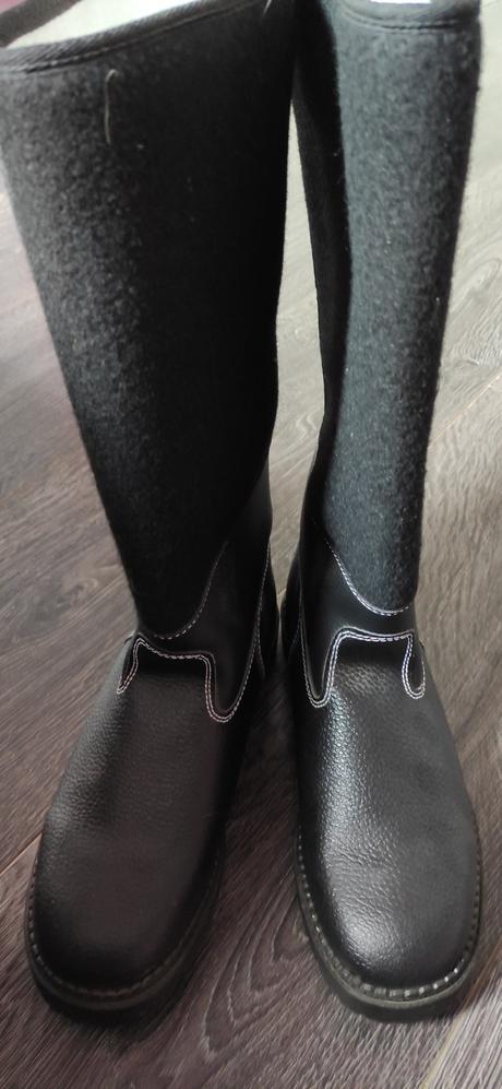 Koženofilc čižmy, 42