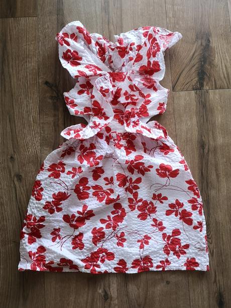 Volanikove šaty, zara,128