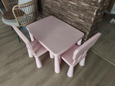 Stôl a 2 stoličky mammut ikea, 