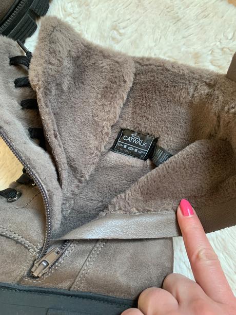 Dámske semišové čižmy, 40