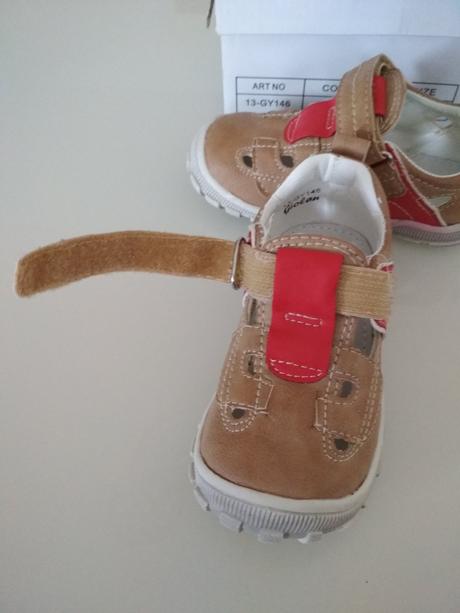 Chlapčenské sandálky, 22
