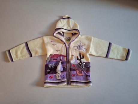 Vlnený sveter peru, 104