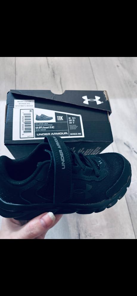 Ultra ľahké letné tenisky, under armour,28