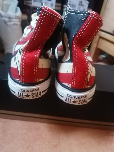 Converse vel. 31, converse,31