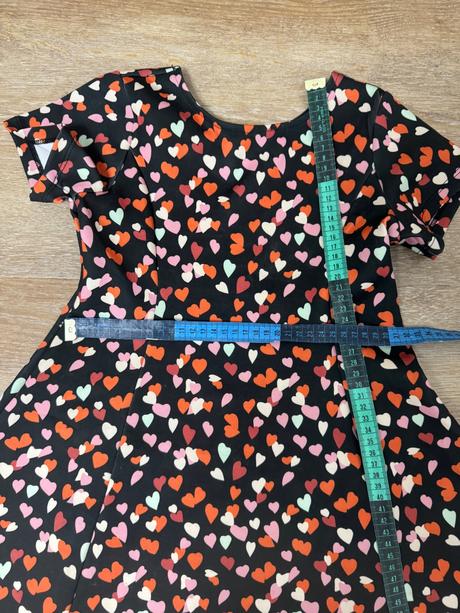 Sediečkové šaty koton 5-6r., 110