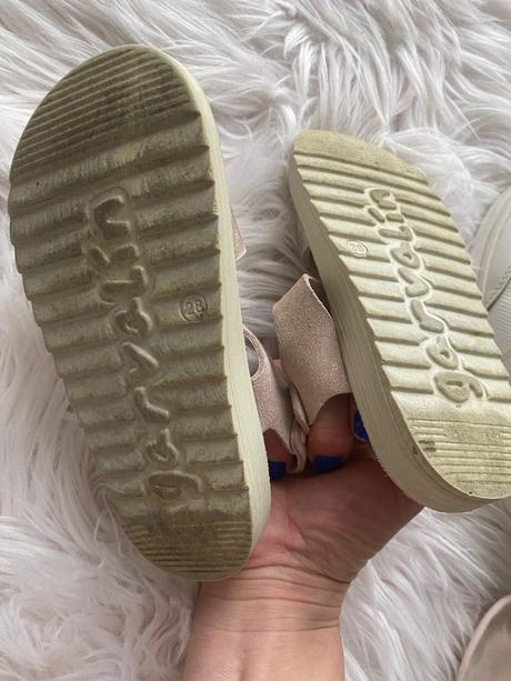 Sandálky garvalin kožené, 29