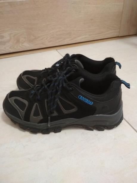 Športové chlapčenské topánky, 36