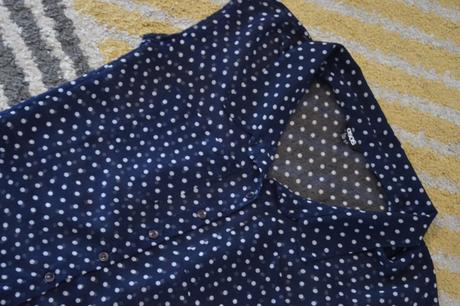 Bodkovaná blúzka asos, 36