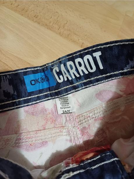 Farebné dievčenské džíny, 92