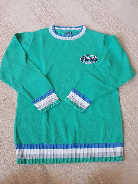 Pulovre, vel. 110 a 116, dopodopo,110