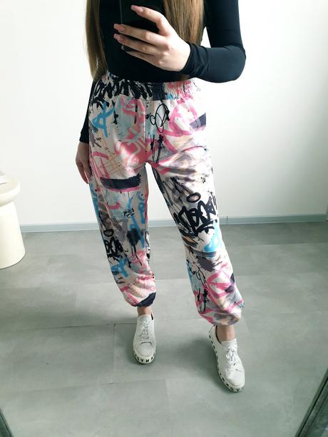 Štýlové tepláky s, s